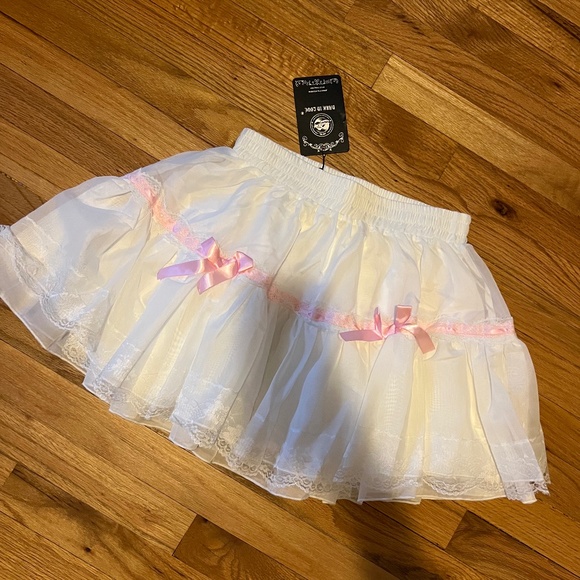 Dark in Love Dresses & Skirts - Dark in love white tutu mini skirt